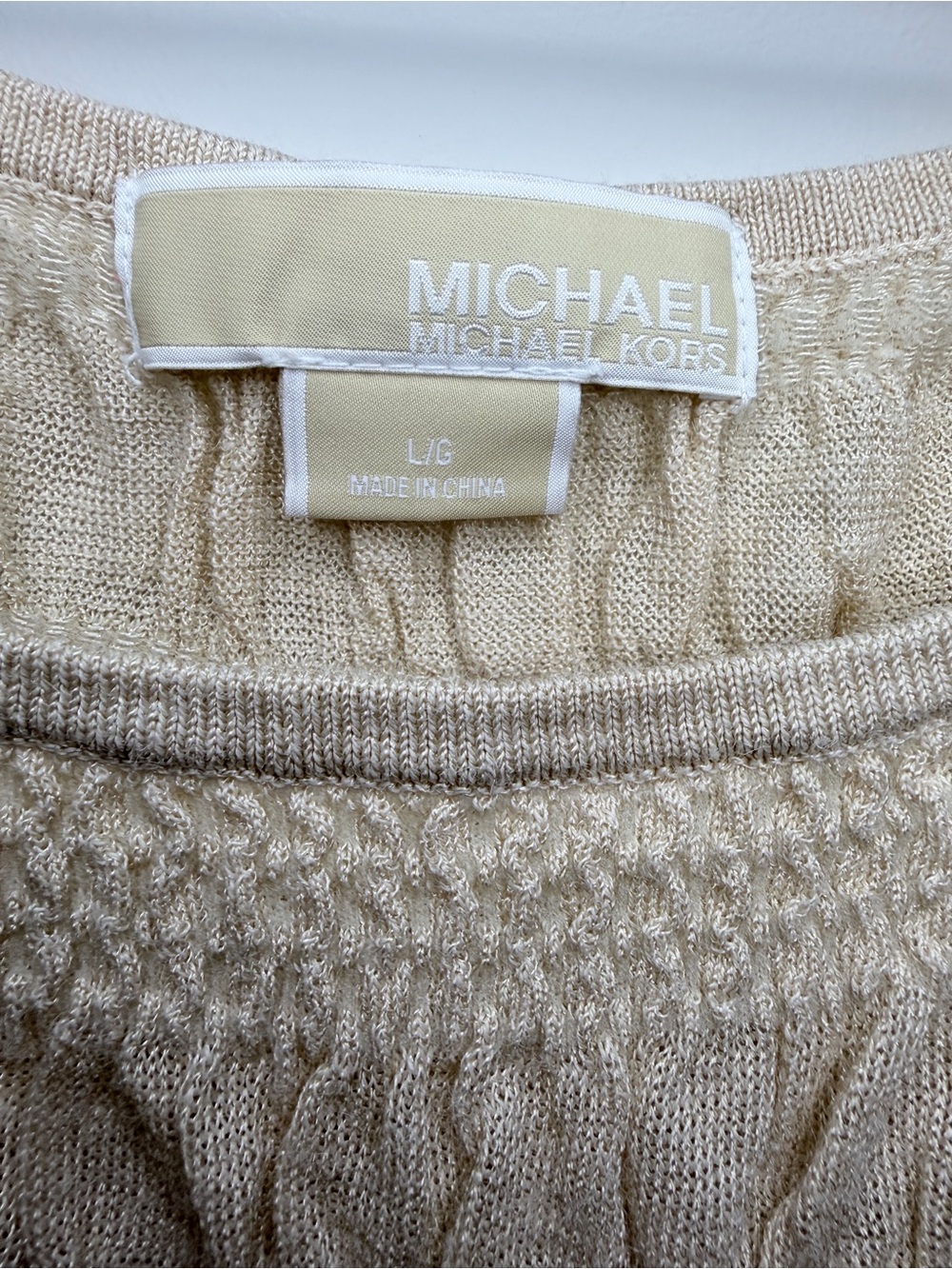 Michael Kors Cream Smocked Scoop Neck Short Sleeve Top Size Large - Picture 3 of 5
